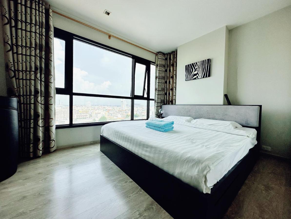 The Base Seaview Holiday Inn Pattaya Esterno foto