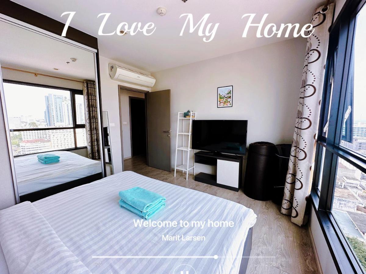 The Base Seaview Holiday Inn Pattaya Esterno foto